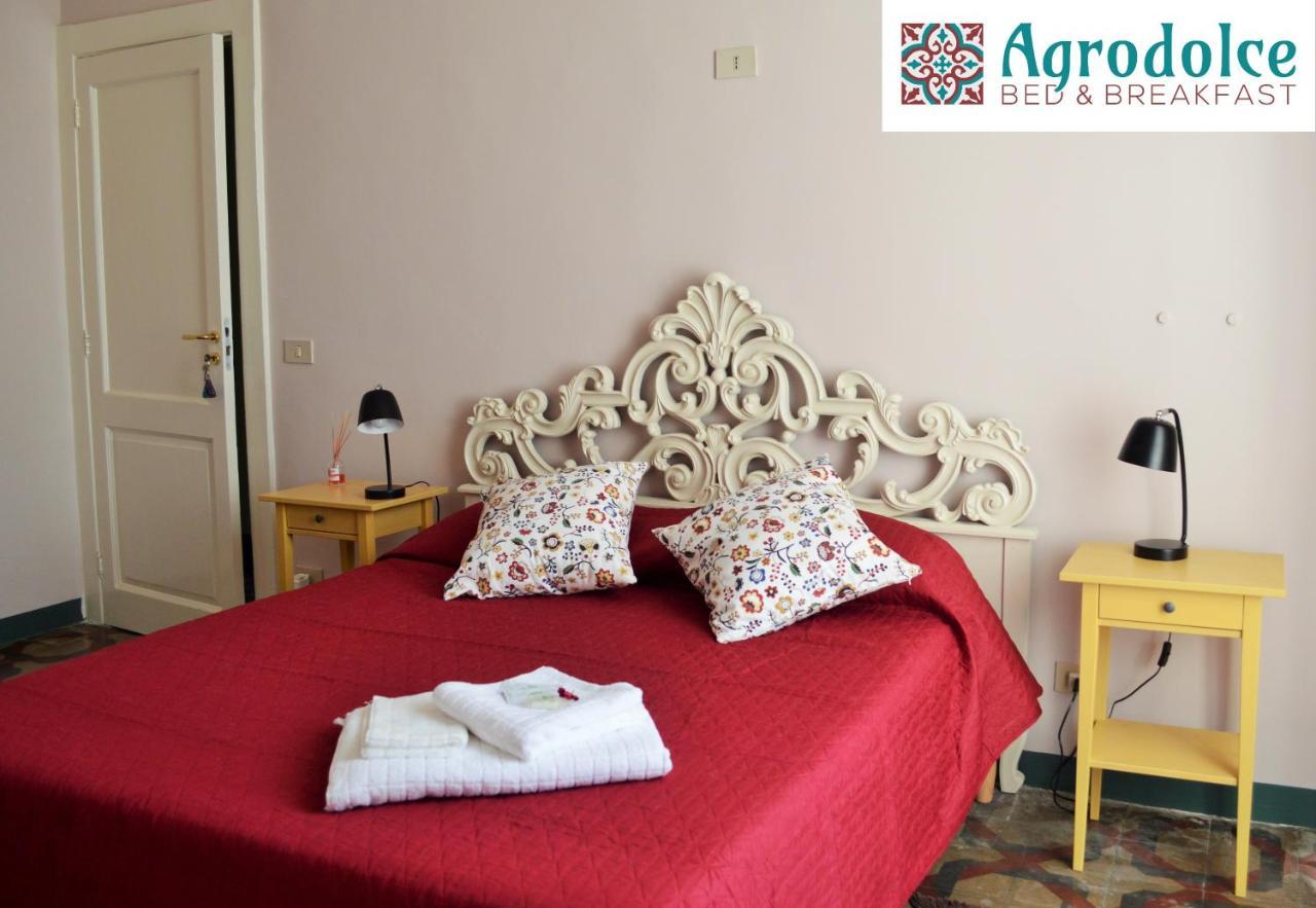 Agrodolce Bed and Breakfast Barcellona-Pozzo di Gotto Exteriör bild