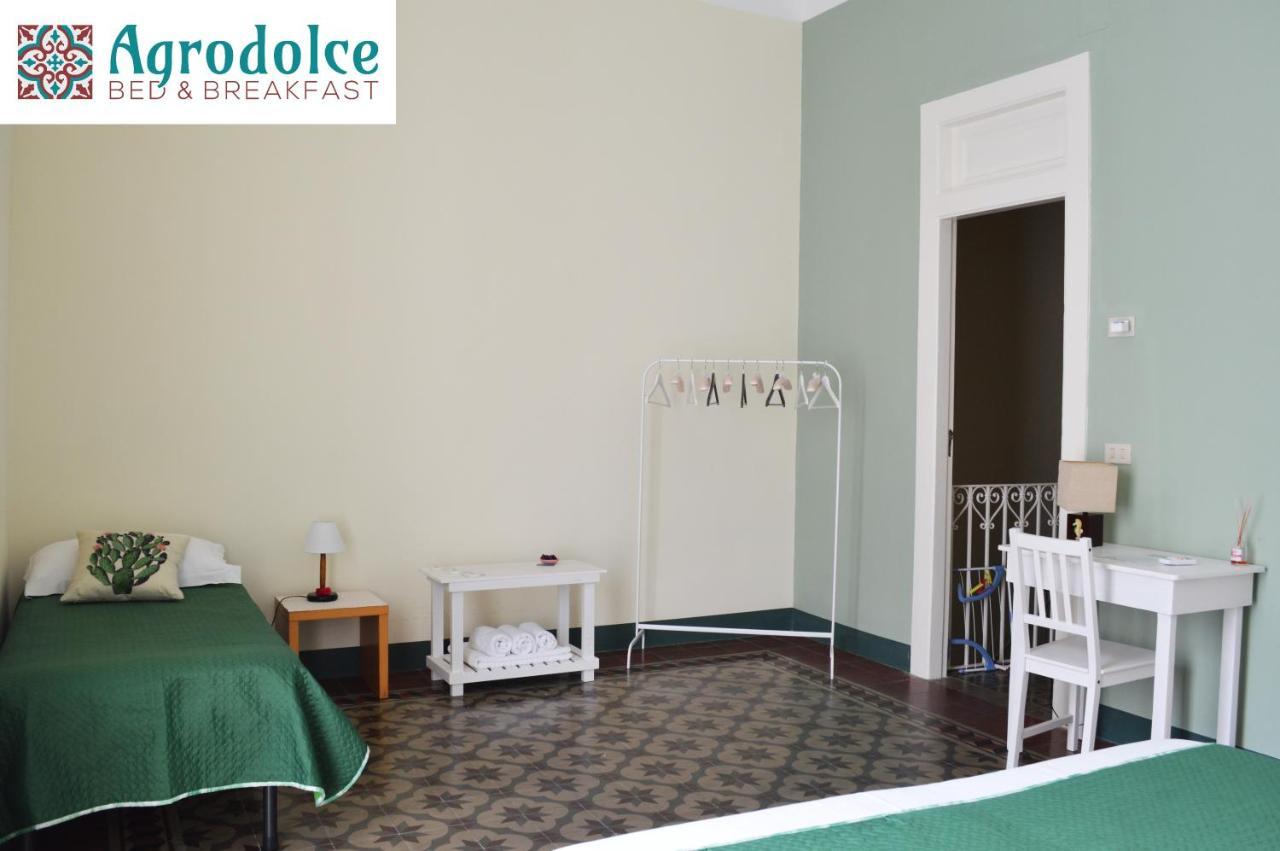 Agrodolce Bed and Breakfast Barcellona-Pozzo di Gotto Exteriör bild