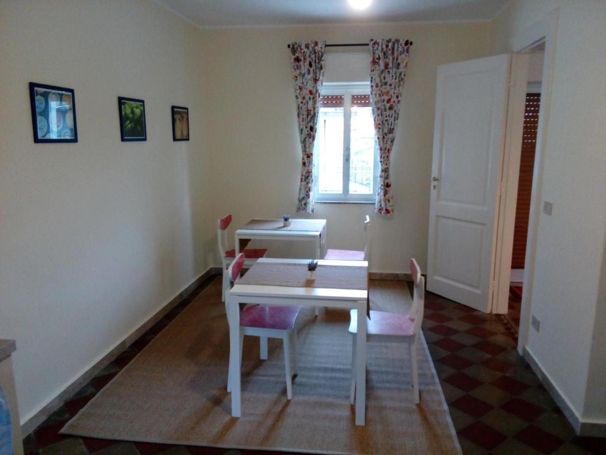 Agrodolce Bed and Breakfast Barcellona-Pozzo di Gotto Exteriör bild